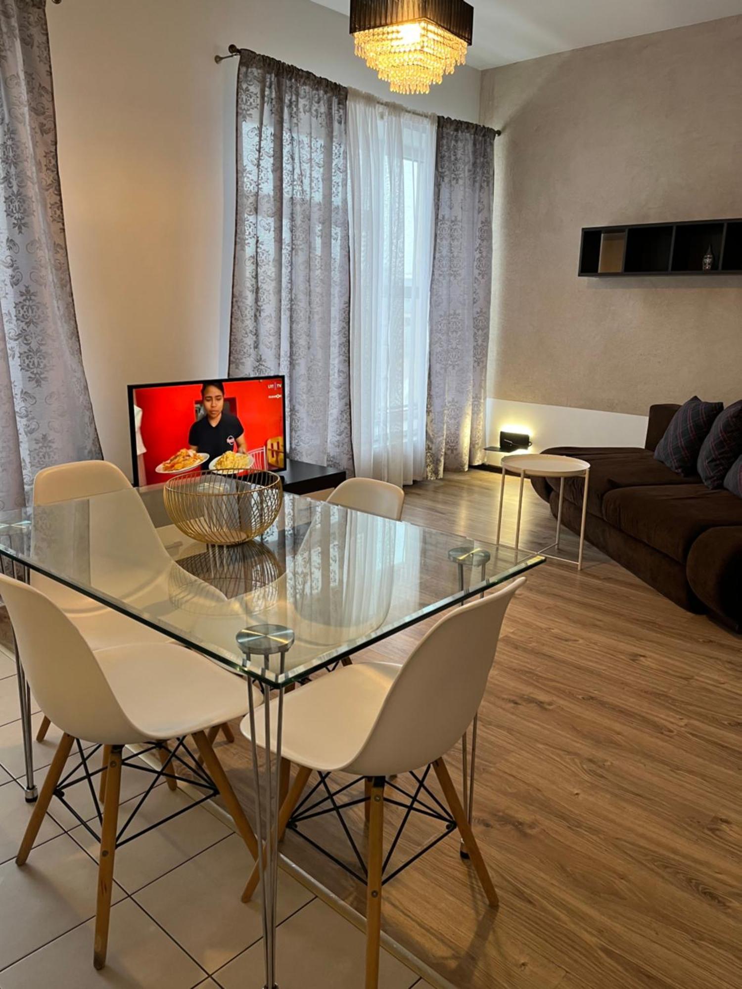 Near Station Apartment Vilnius Exterior photo