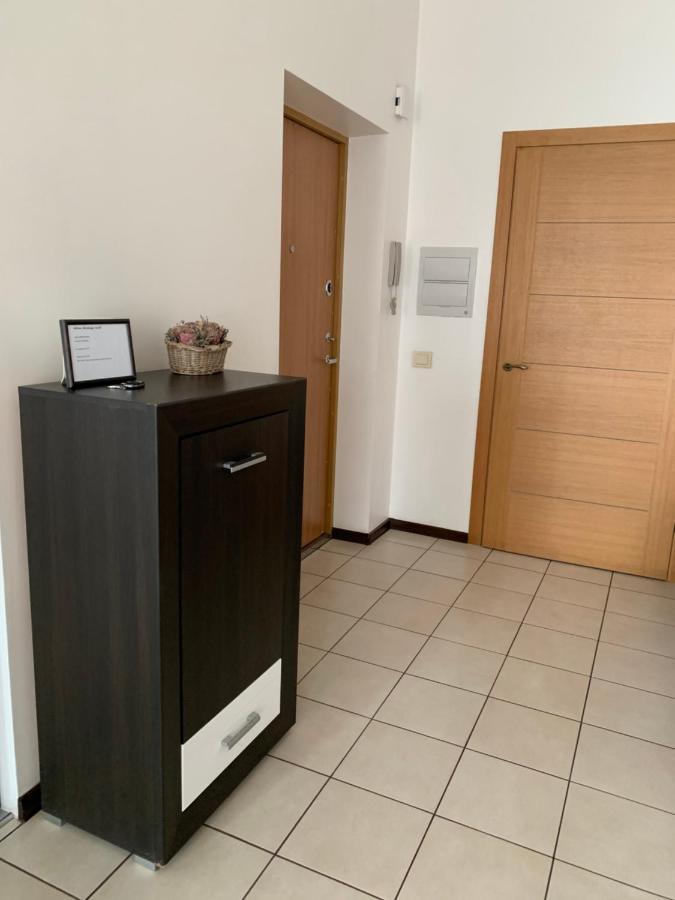 Near Station Apartment Vilnius Exterior photo